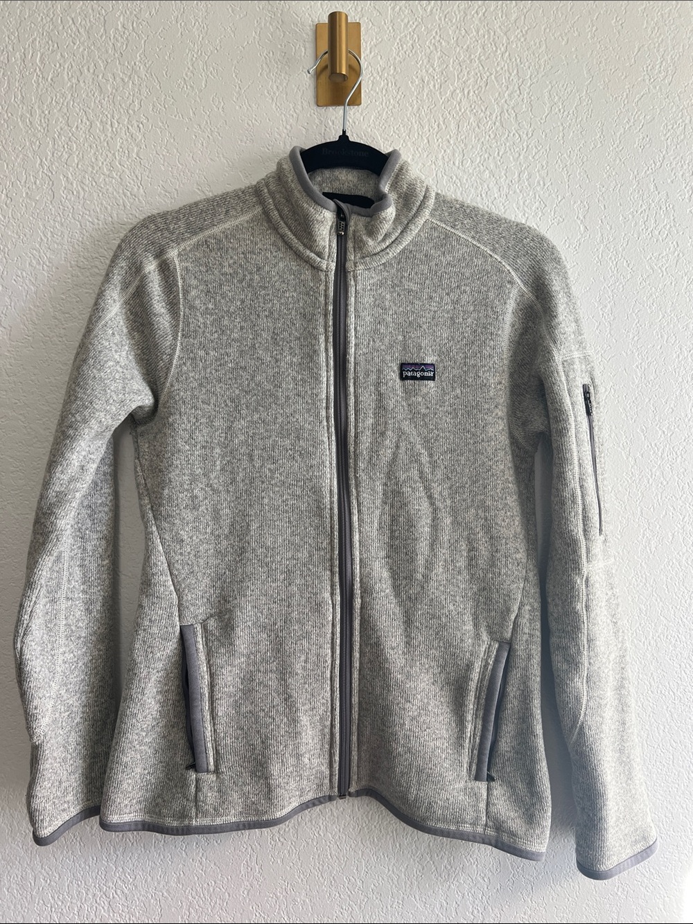 Patagonia Light Gray Women's Full-Zip Teddy Fleece Jacket